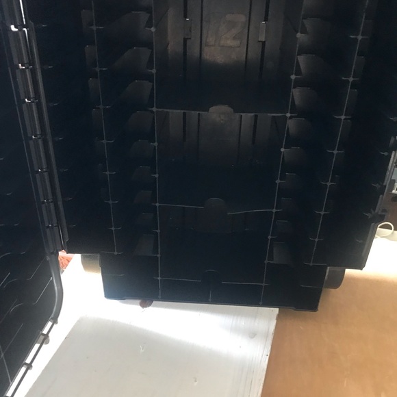 Hot Wheels Car Holder - Picture 7 of 7